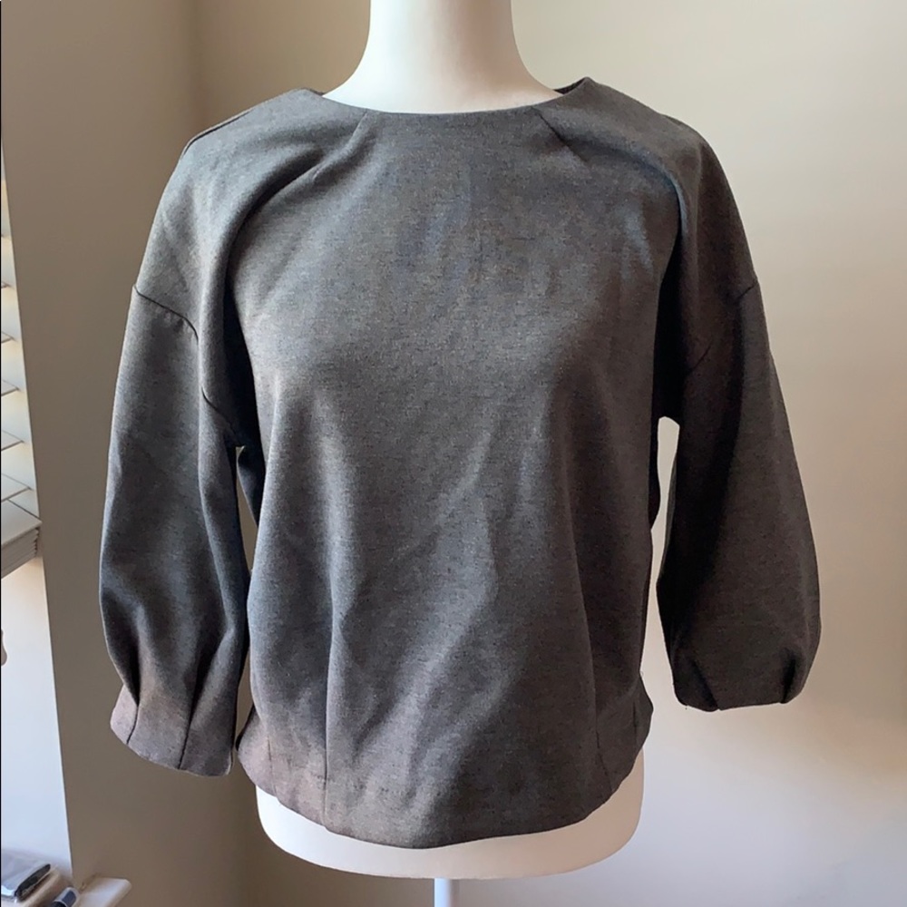 Gray Top with Billowed Sleeves